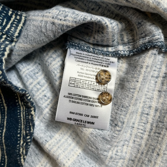 👔 Burton long sleeved button up women’s shirt - Picture 3 of 7